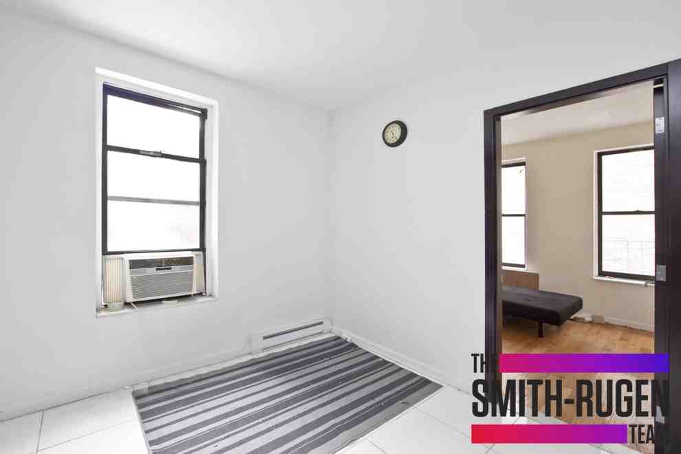 932 Amsterdam Ave #3R