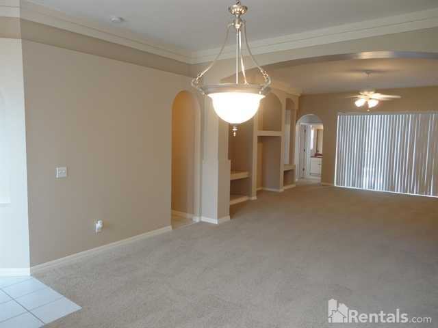 9810 Ocasta Street - Photo 3 of 20