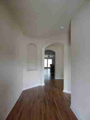 5121 Glen Eden Dr - Photo 2 of 17
