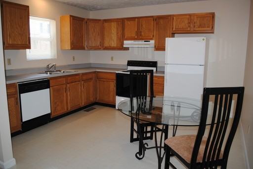 329 Hancock St - Photo 3 of 3