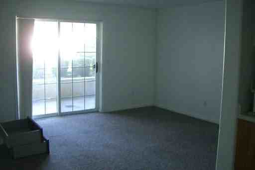 1245 W 1520 N - Photo 2 of 8