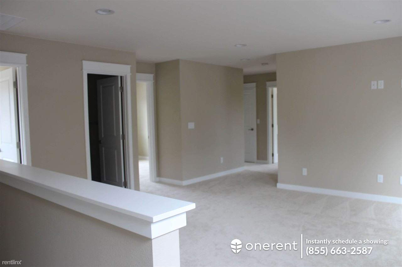 20619 1st Ave W - Photo 3 of 24