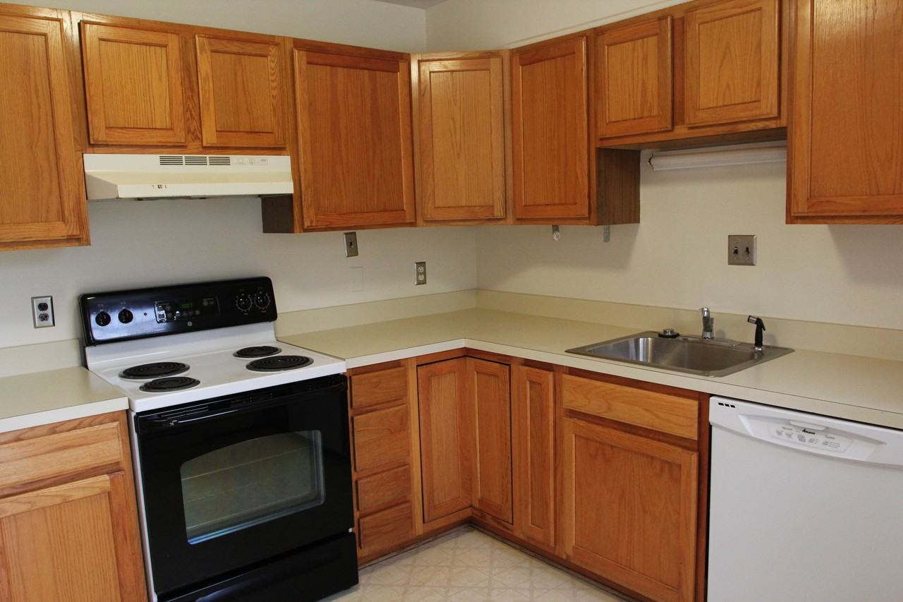 5007 River Rd - Photo 2 of 6