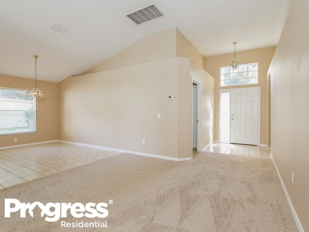 8523 Fawn Creek Dr - Photo 2 of 16