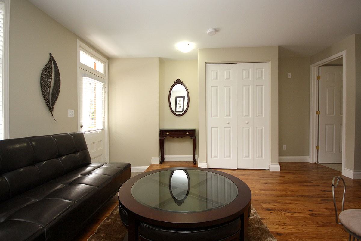 169 Saint Andrew Street - Photo 3 of 7