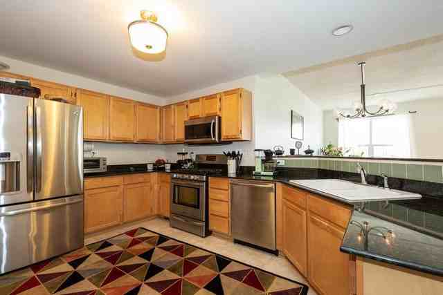1145 Georgetown Way - Photo 2 of 10