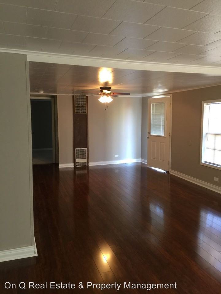 515 Timmons - Photo 2 of 19