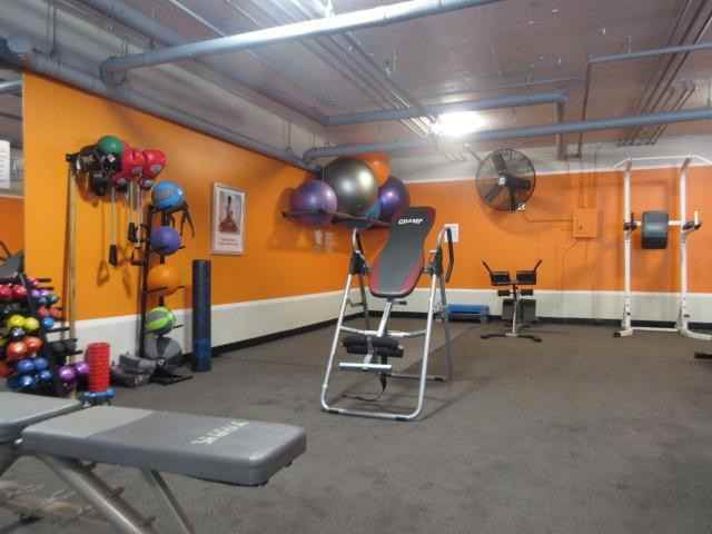 Laurel Canyon Blvd. & Ventura Blvd. - Photo 2 of 31