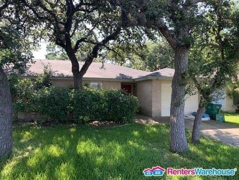 411 N Plant Ave