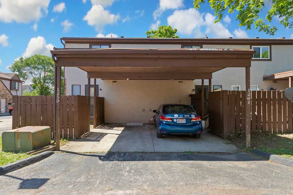 1263 Olde Henderson Sq - Photo 3 of 11