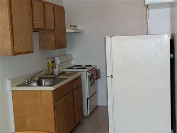 219 Haltiner St - Photo 3 of 3