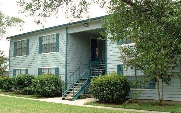 35 & Mill St. Apartments N Interstate 35, San Marcos, TX 78666 Zumper