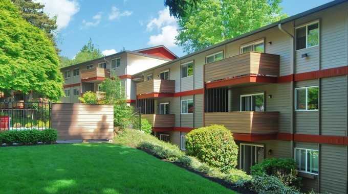 The Oswegan Apartment Homes Apartments 199 E Ave, Lake Oswego, OR