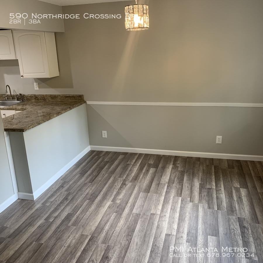 590 Northridge Crossing Dr - Photo 2 of 25