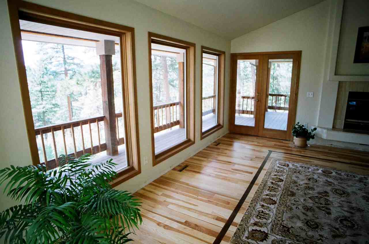 348 Cold Springs Gulch Rd - Photo 3 of 4