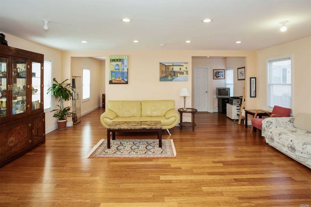 10 Red Brook Ter - Photo 2 of 18