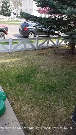 110 Keevil Cres #2 - Photo 3 of 16