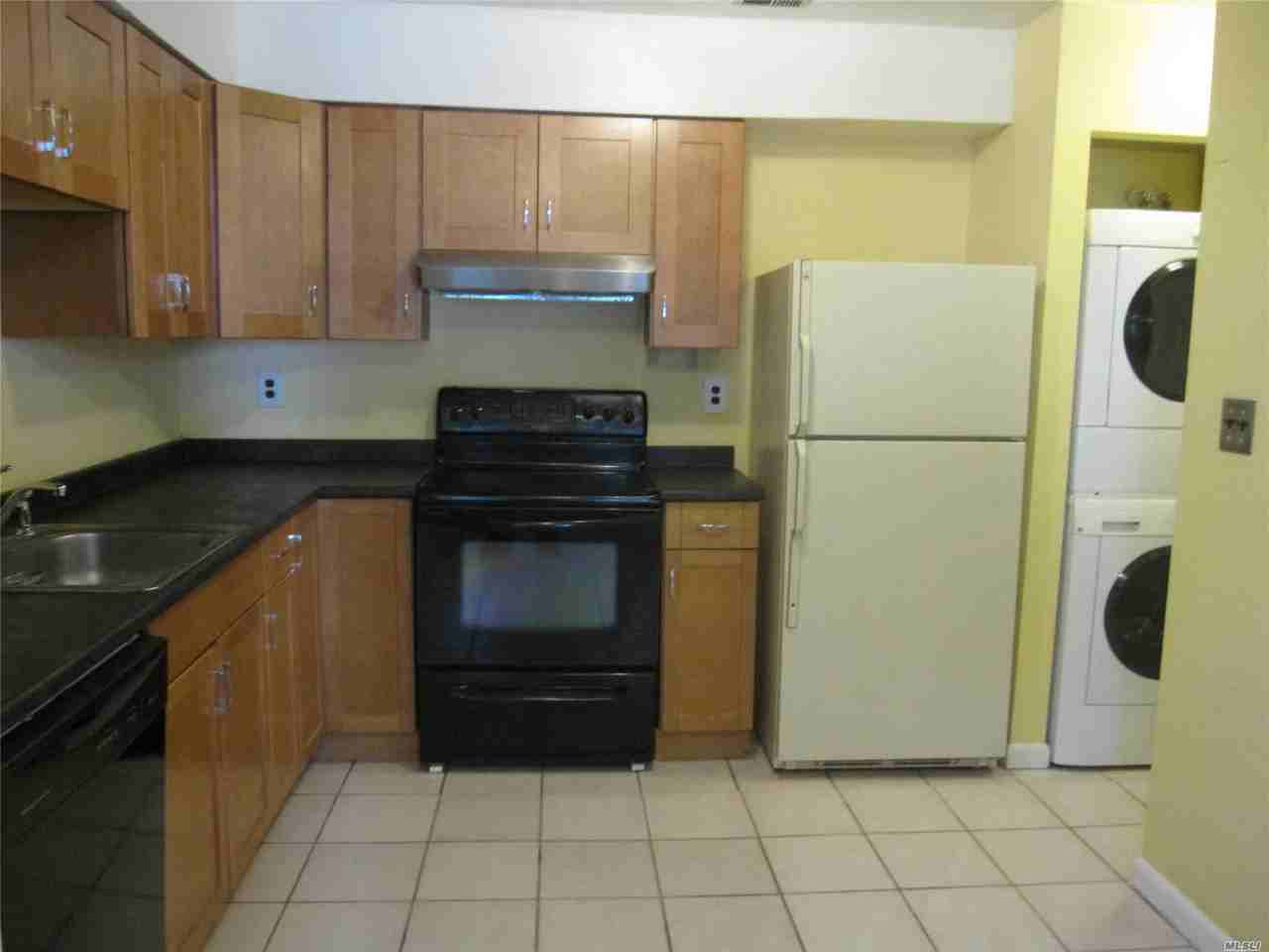 211J Springmeadow Dr - Photo 2 of 20
