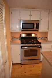 42 Sheridan Street - Photo 3 of 11