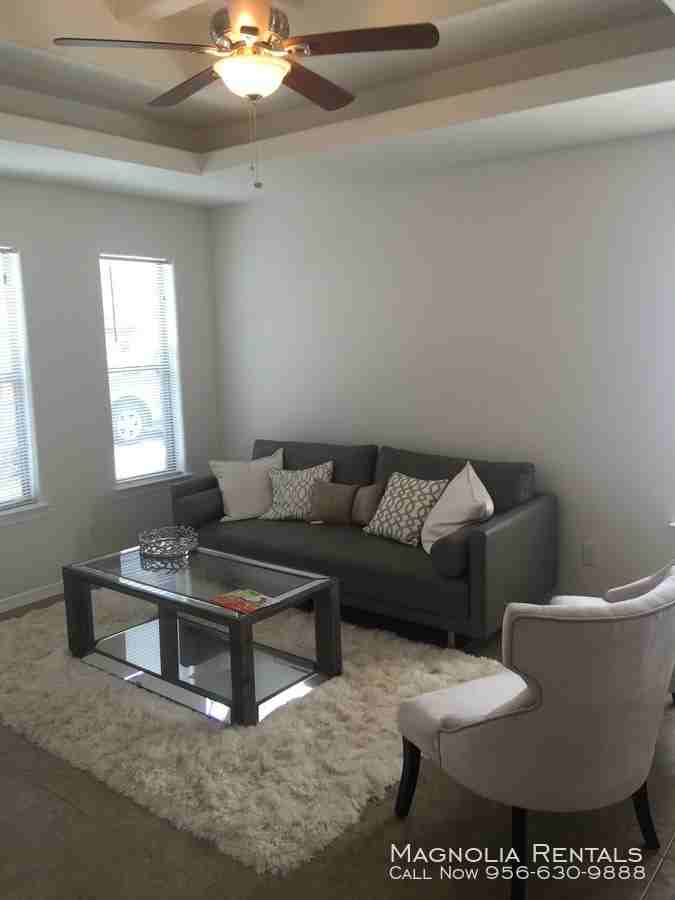 3212 Bellas Hadas St #D - Photo 3 of 14