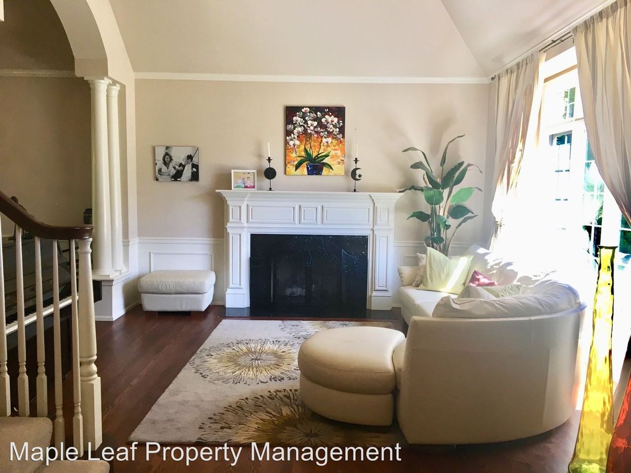 6832 St Andrews Dr - Photo 3 of 30