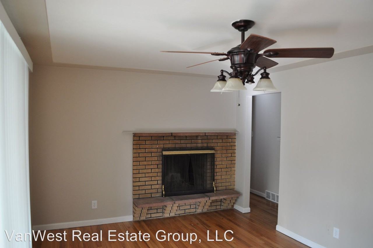 5950 Garrison St - Photo 2 of 14