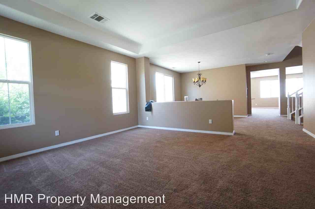 826 Volande Court - Photo 3 of 26