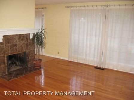 5536 Fern Dr - Photo 3 of 9