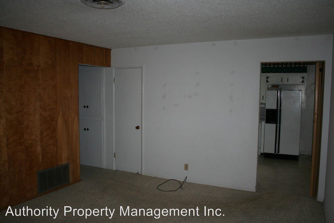 6471 Paso Dr - Photo 3 of 16