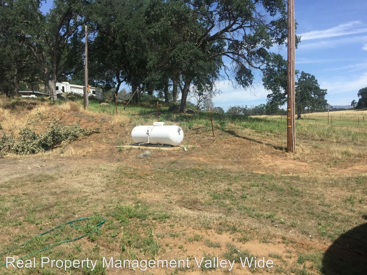 5055 Hornitos Rd - Photo 3 of 3