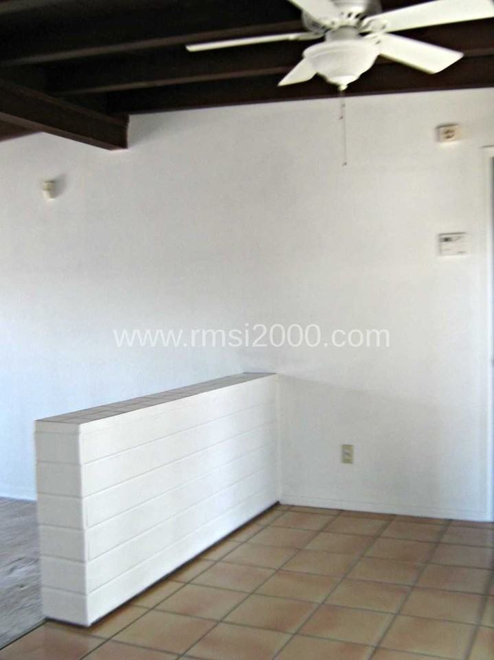 1208 June St Ne - Photo 3 of 9