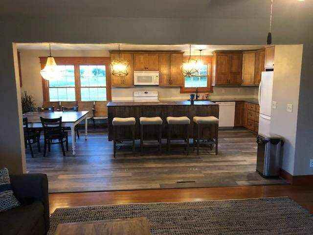 7614 E Reinbeck Rd - Photo 2 of 10