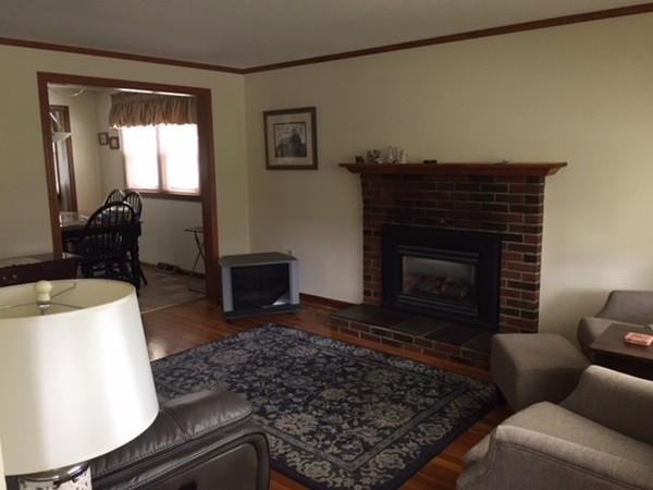 231 Ruthellen Rd - Photo 2 of 17