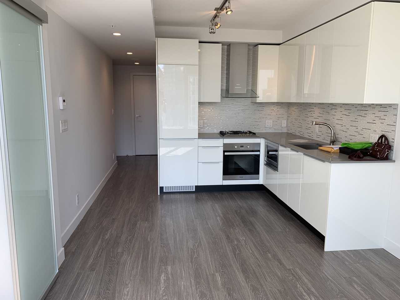 1283 Howe Street #2106