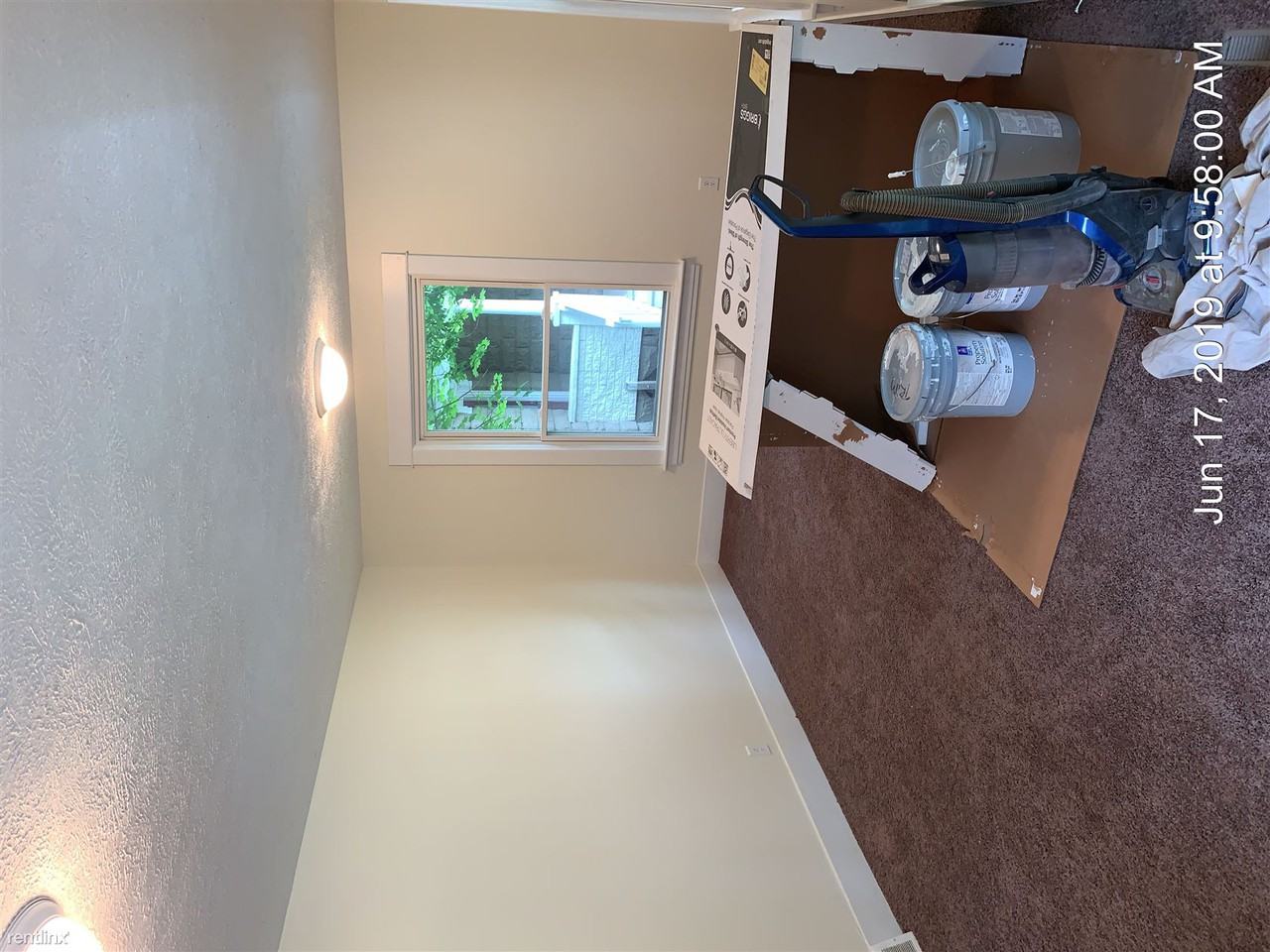 409 W Barnes Ave - Photo 3 of 33