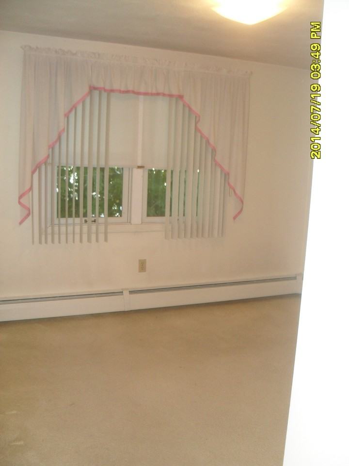 13 Ardwick St - Photo 3 of 6