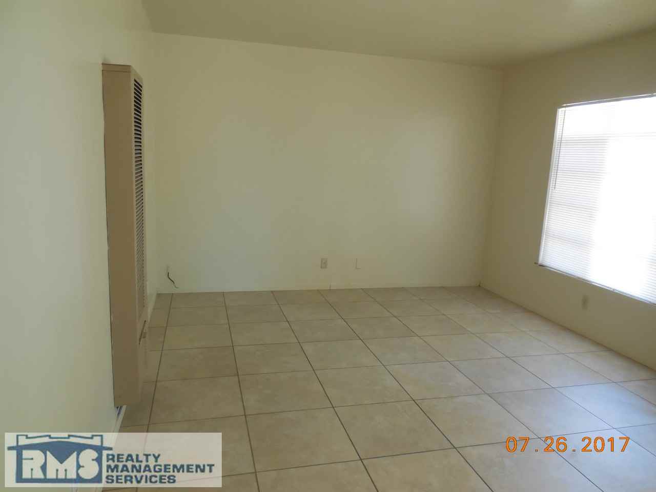 1514 Alta Vista Drive, Bakersfield, CA 93305 1 Bedroom Apartment for