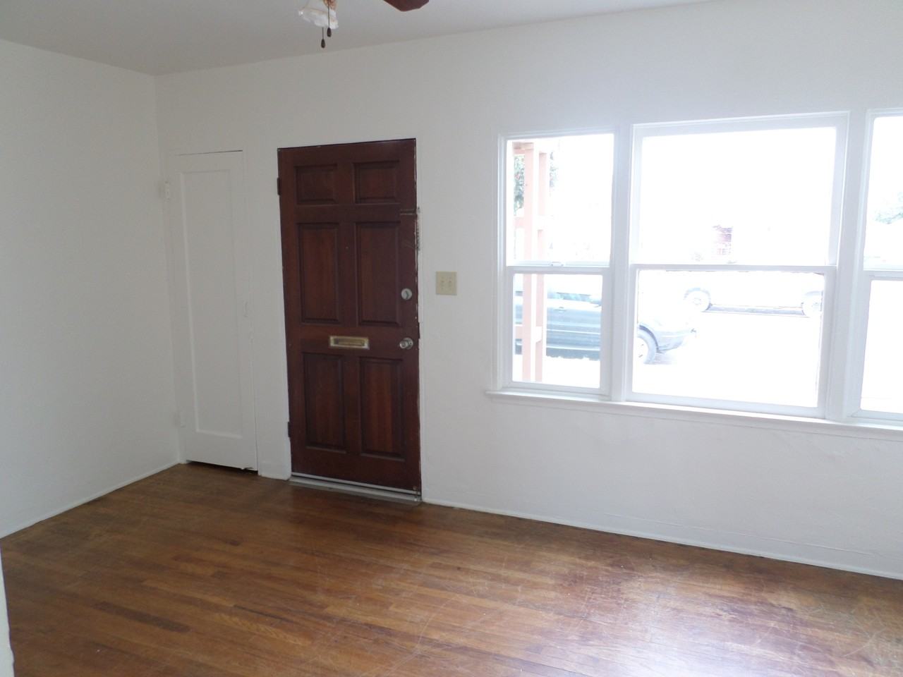 554 Campondonico Ave. - Photo 2 of 7