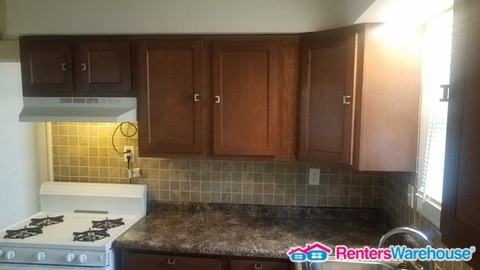 5812 W Hadley St - Photo 3 of 11