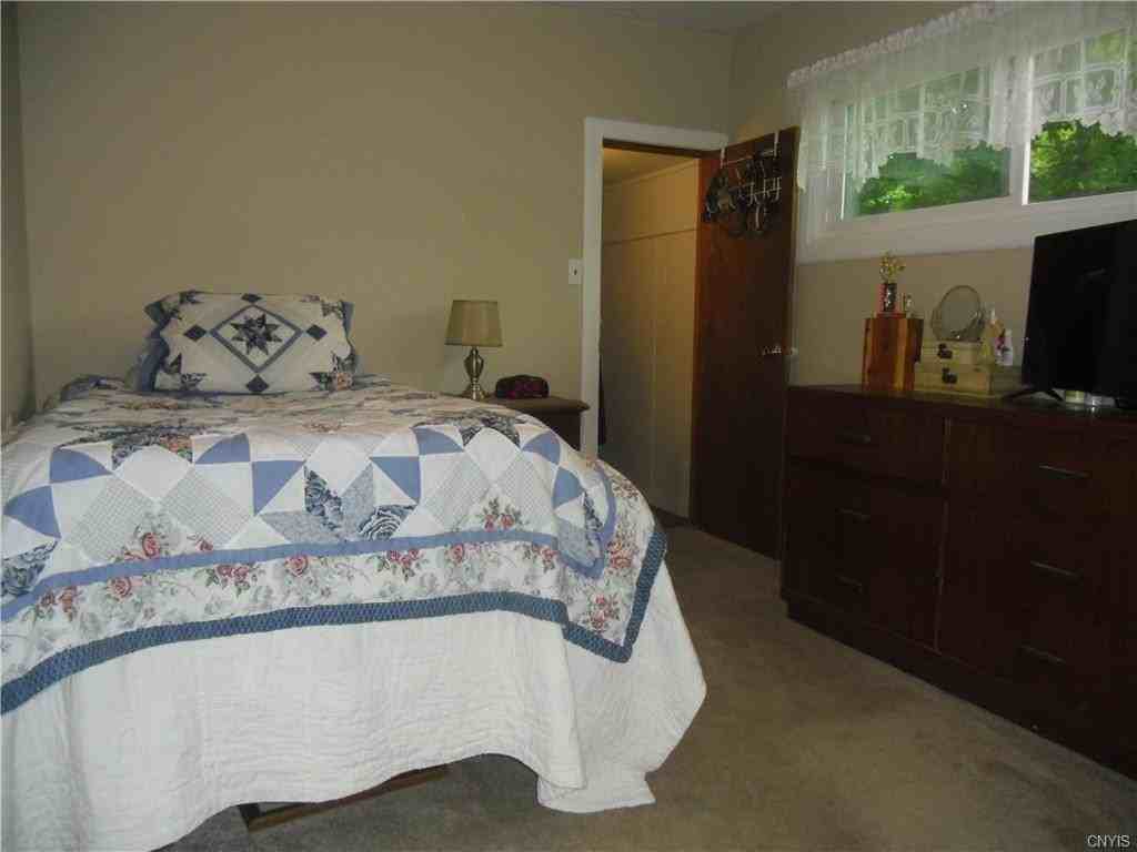 4921 Randel Rd - Photo 2 of 12