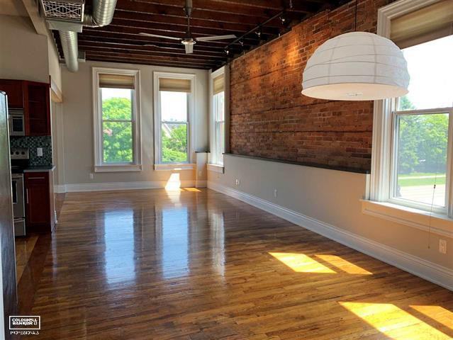 802 Lapeer Ave - Photo 3 of 13