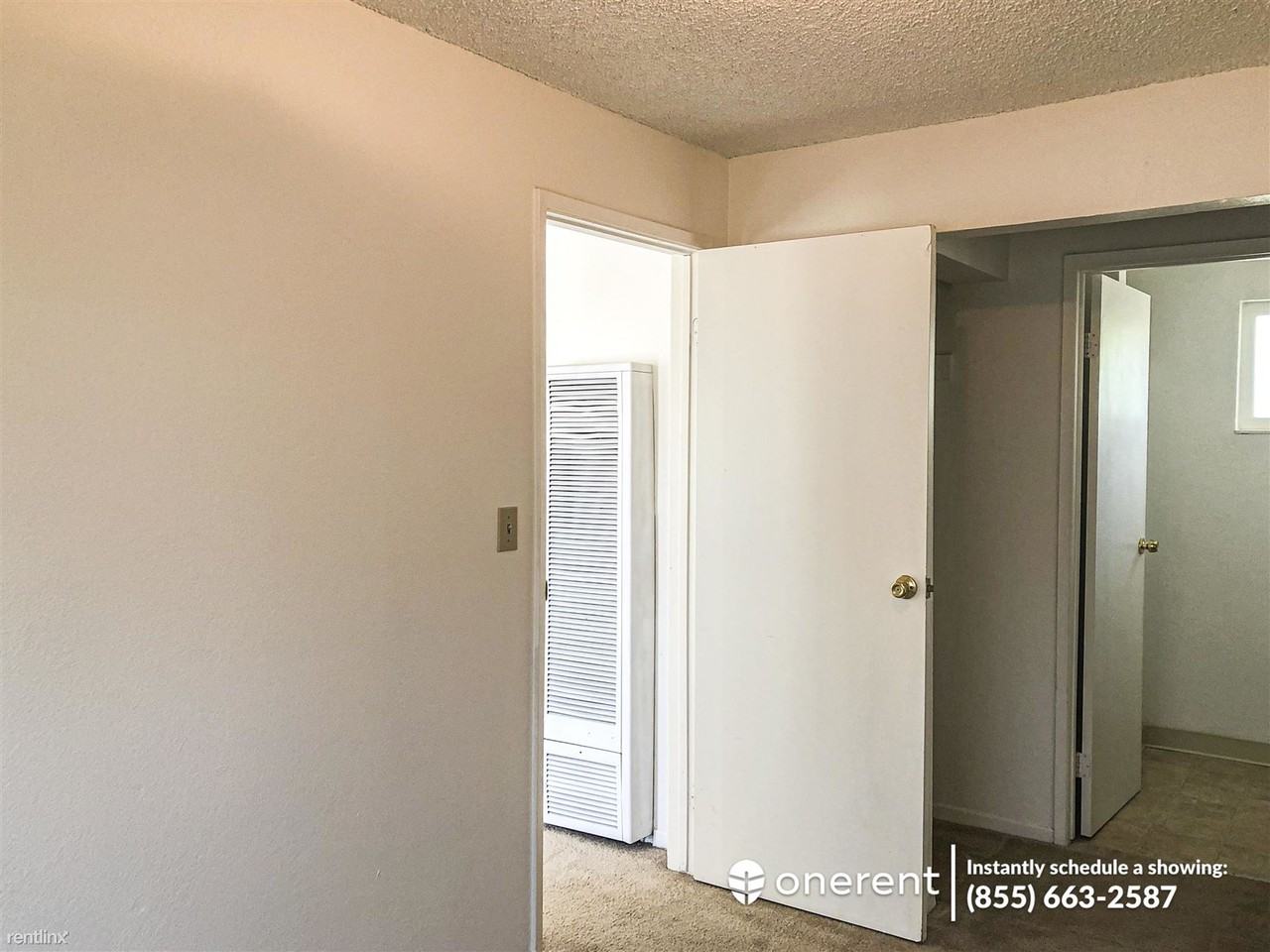 742 Broadway St - Photo 3 of 13