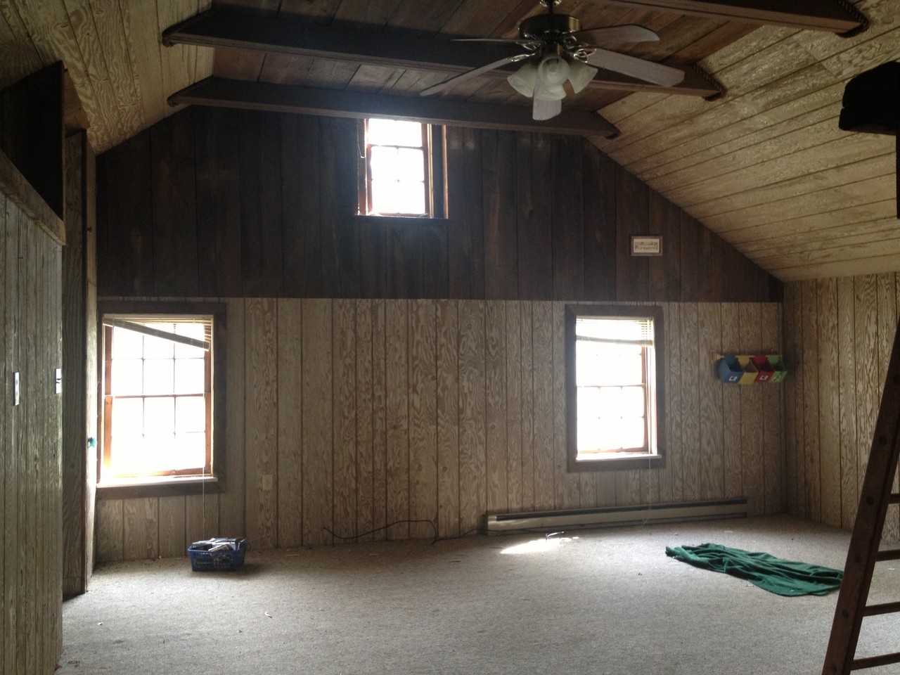 1353 Harrisburg Ave - Photo 3 of 7