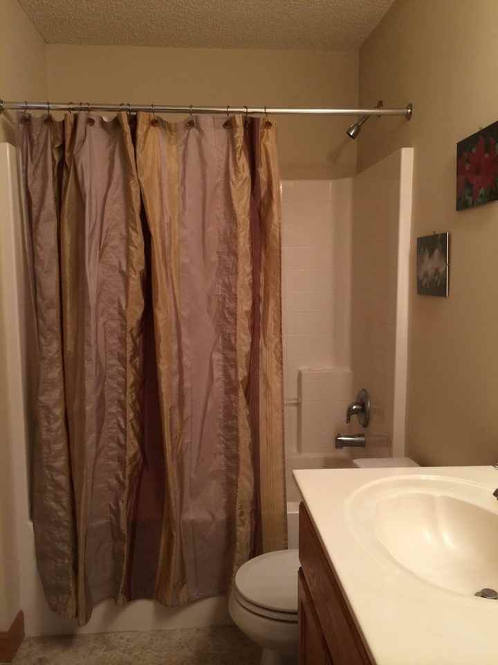 916 Pleasant Ave - Photo 2 of 7