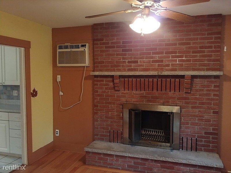 10 Grove St - Photo 3 of 3