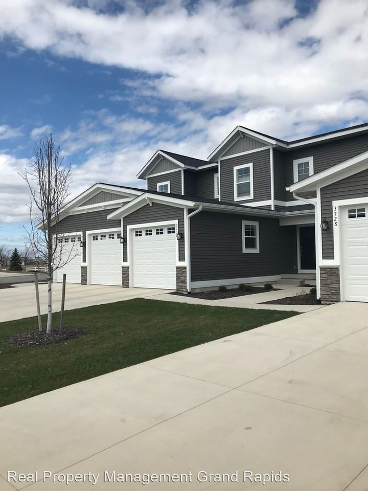 3600 Sunchase / Kaylee Lane 3701 Kaylee Lane - Photo 2 of 12