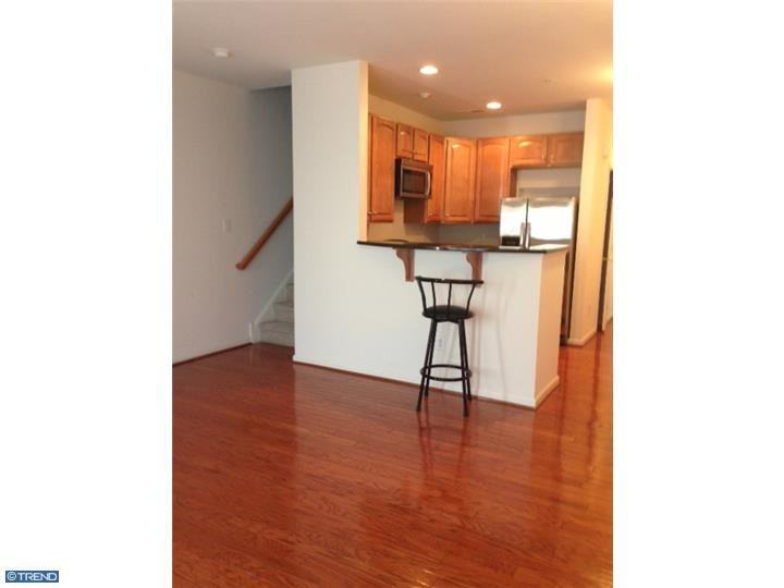 1 Fox Ct - Photo 3 of 17