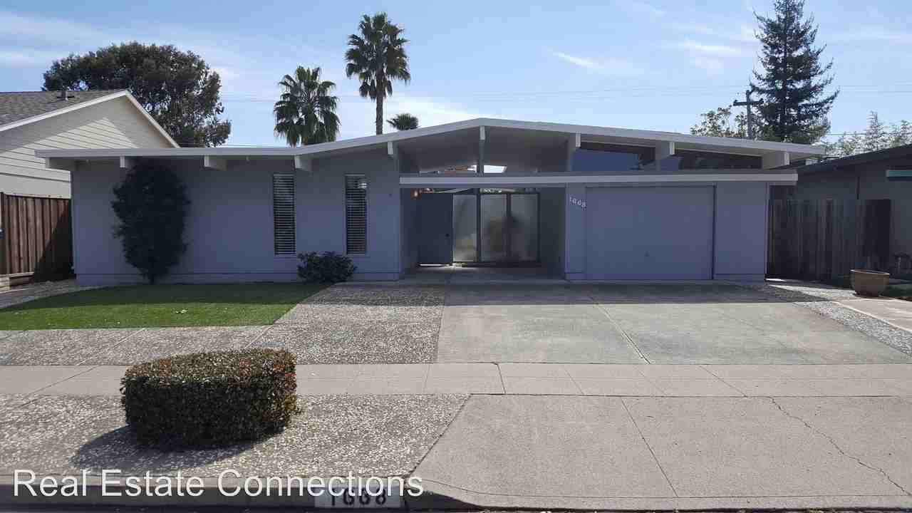 1668 Fairwood Ave - Photo 2 of 18