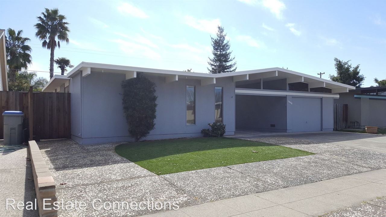 1668 Fairwood Ave - Photo 3 of 18