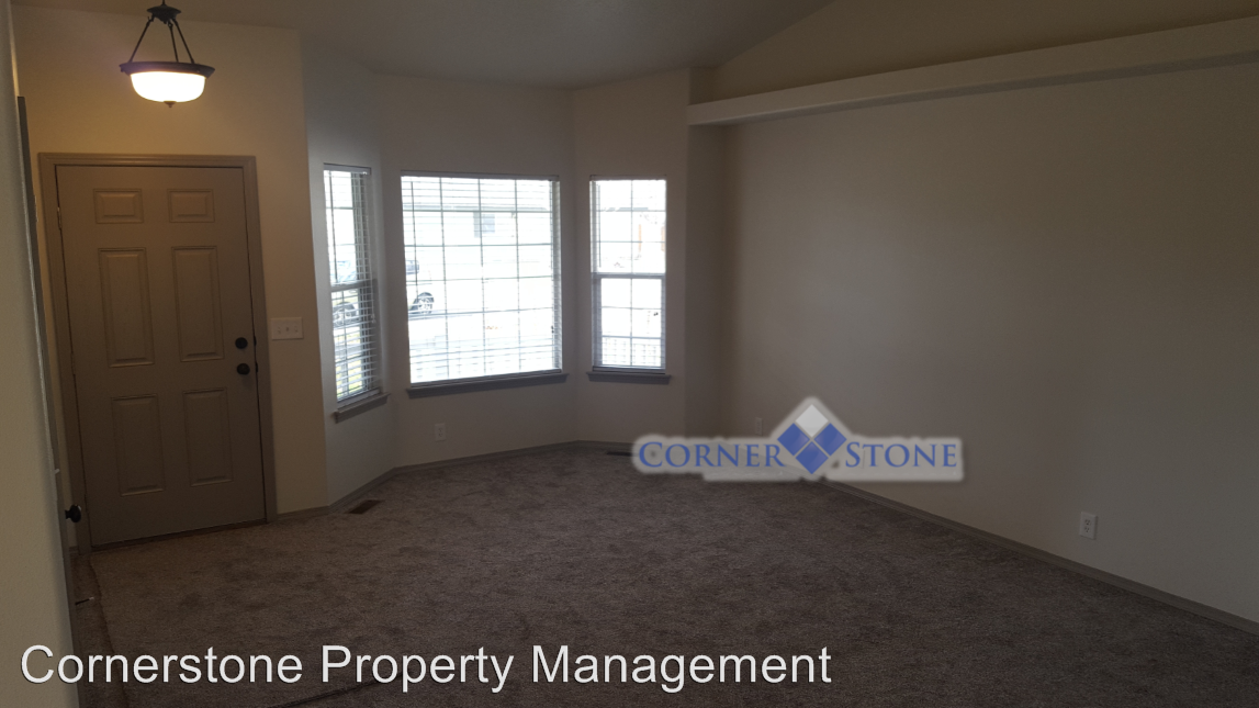 2650 N Chancery Way - Photo 2 of 8
